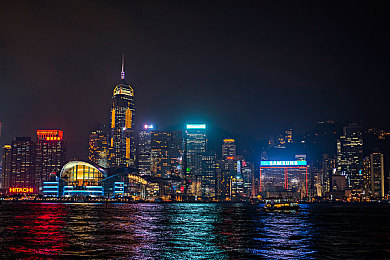 黄色软件appopoo：职场帝国初创记：揭秘AppOpoo策略之旅