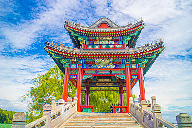 秘密研究所入口永久发布页：解谜探险之旅，探秘暗影迷城，解锁神秘研究所-1