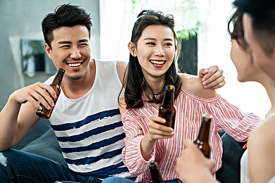 污色app：网络探秘之旅：揭秘“污色app”，守护你的隐私安全