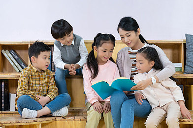 黄色下载3.0.3每天无限免费：“免费下载热潮背后：百万用户下载的“黄色下载3.0.3”引发隐私安全担忧”