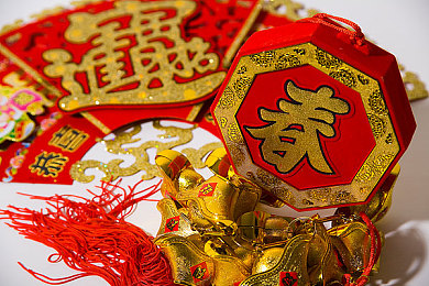 触摸甘雨：《原神》甘雨水元素攻略解析：神秘少女射箭技巧及背景故事揭秘-2
