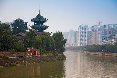 17C吃瓜黑料：穿越时空秘境，解密17C花园之谜，探寻无尽谜题乐园