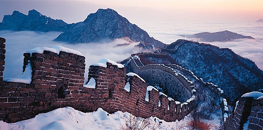又痛又痒的打扑克：扑克乐趣：紧张与温馨交织的欢乐旅程