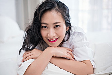 51娜娜：游戏直播女神娜娜：揭秘巅峰时刻，闪耀游戏界星辰