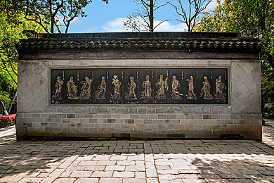 房奴试爱智恩开头：颠覆传统SEO，房奴爱情启示录：解锁房地产内容新境界