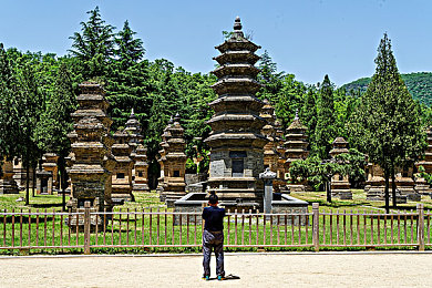 免费流氓软件,揭秘免费软件陷阱，电脑安全大揭秘-2