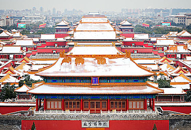 少妇在厨房与子伦：厨房温馨时光，烹饪之旅启航-1