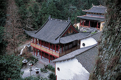 天美黄色视频：“天美黄色视频软件引热议：涉嫌传播色情，网络监管刻不容缓”-3