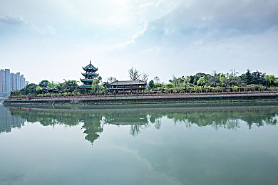 10月电子厂高级商场公厕：创新设施打造文明窗口：10月电子厂高级商场公厕惊艳亮相，城市文明形象再升级-1
