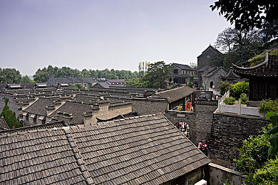 将界2 第三集 亲热：探索亲密界限，解锁距离智慧：将界2“亲热”集引发情感社交新思考-2
