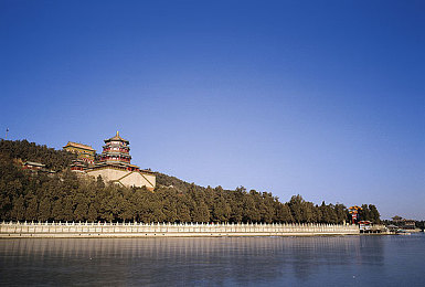久久精品一卡二卡：探寻传奇魅力，一卡二卡世界之旅-2