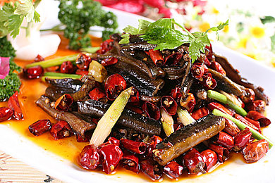 不知火舞和三小男孩在海边：游戏奇缘，真人互动，沙滩欢乐共享-2