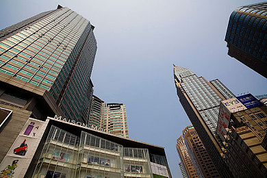 云缨拿枪奖励自己核心价值观：游戏江湖传奇：云缨坚守核心价值观，勇担正义之枪谱写荣耀篇章-2
