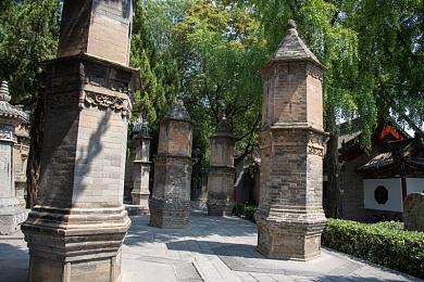 点击进入：指尖魔法门，畅游便捷游戏世界-2