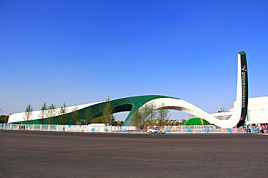 与三个老外三p销魂经历,《梦幻之旅》三P玩法引全球玩家热议-1