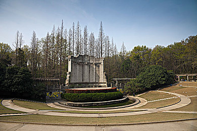不知火舞和三个小男孩公园狂欢,小男孩公园狂欢，游戏角色成焦点-2