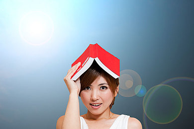 www.17c.com入口蜜桃视频：破解网络迷雾：揭秘违规网站，探讨内容监管与信息自由的平衡之道-1