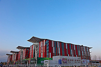 二指挖洞的图片,极限挑战：一指开天，潜能无限