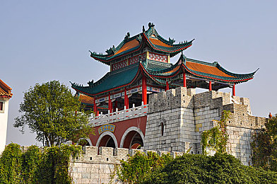 芭乐视app下载旧版本ios版：穿越时光的观影之旅，芭乐怀旧经典再现-3