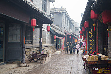 小蓝轻量版ios破解版：破解风波：免费诱惑下的版权之辩，伦理风险共舞-3