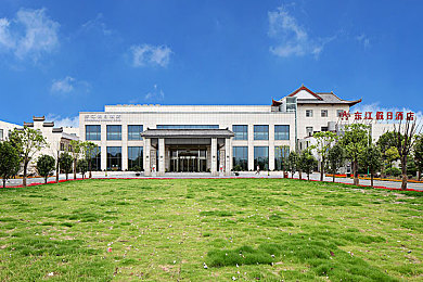 小莹第一次尝试交换：新时代青年环保新风尚：社交平台物品交换成潮流，绿色生活引领未来趋势-5