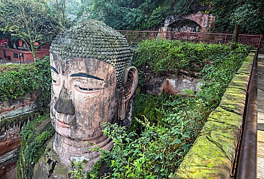 九九热精品6：时尚文化交汇之旅，探索年轻消费趋势-4