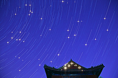 黄污APP：隐秘世界探秘：揭秘神秘魅力，拒绝低俗，畅享纯净娱乐-3