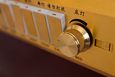 漂亮的保 5：《保5英雄》：策略操作双管齐下，挑战极限体验竞技乐趣