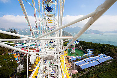 芙宁娜吃旅行者昆巴：神秘草原寻味传奇，穿越时空的美食之旅-4