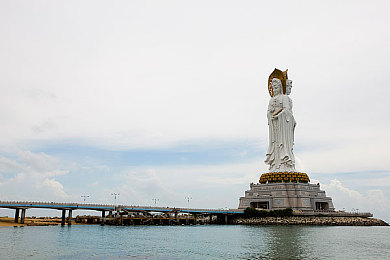 livetv电视直播：Livetv电视直播：沉浸式游戏体验，打造现代玩家宁静天地-2
