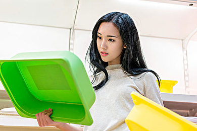 暗怮交小u女天堂视频：青少年情感教育亟需关注，引发社会热议-3