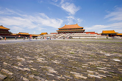 拨萝卜不盖被子9么：游戏奇技揭秘：逆转战局，技能升级，探险宝藏，欢乐无限