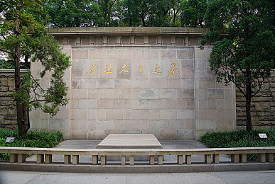 国产中文AV：国产成人影视崛起带来的文化转型新思考-4