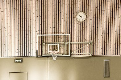 老男人把小嫩批日出水了：挖掘潜力，共铸商业巨擘：老男人点石成金的智慧之路-1