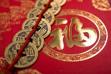 已满18岁从此转入新世界：成人畅游新境界，探索无限游戏乐园-1
