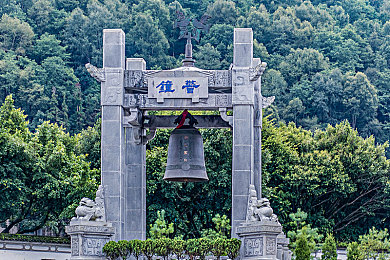 小丹与秋芬：奇缘相伴，温暖成长：小丹秋芬的感人旅程-4