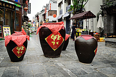 18大禁用软件：网络禁令揭秘：隐私守护与安全护航的软件淘汰记-2