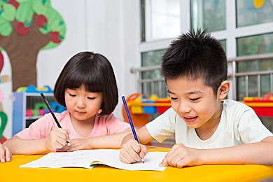 C了数学老师一节课：学生巧设数学题挑战老师，创新互动课堂引发教育变革新思考-3