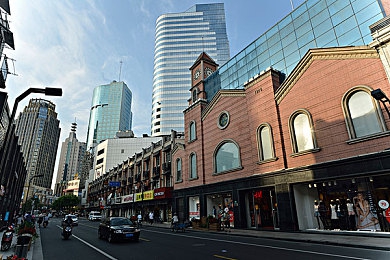午夜商店免费下载：数字盛宴：午夜商店免费下载潮涌，行业竞争新格局初现-4