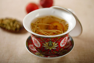 打扑克又疼又叫的软件：虚拟牌桌激战正酣，＂扑克乐园＂软件带你体验＂又疼又叫＂的独特乐趣-3