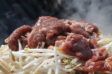三级Av鸡强奸,女子勇敢揭露：揭秘背后黑暗势力-4