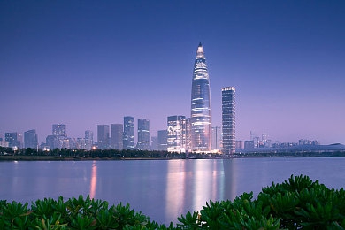 《三上和崧泽小职员》解说：都市拼搏录：三上崧泽的情感之旅-2