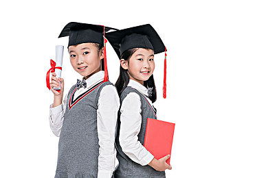 sp女子体罚学校：女子体罚学生引发关注，教育悲剧警示师德建设-5