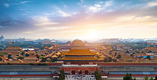 一个人晚上www：都市夜行者：独自行走背后的孤独与安全之困-4